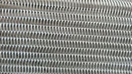Balanced Wave Spiral Belt